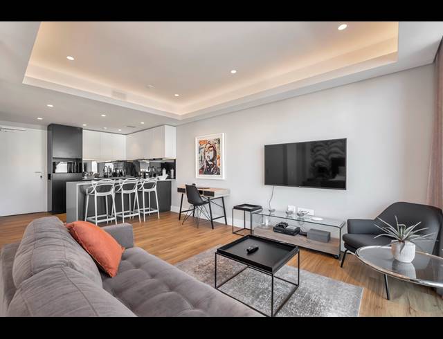 1 BEDROOM APARTMENT FOR SALE IN MELROSE
